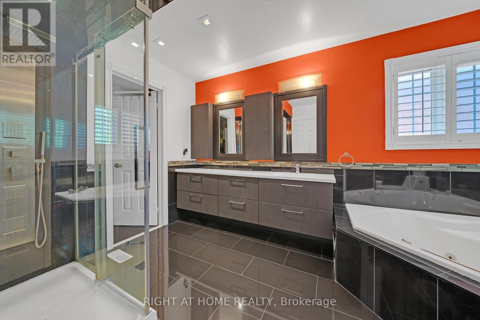 343 Bristol Road E, Mississauga, Ontario  L4Z 3V6 - Photo 38 - W13456836