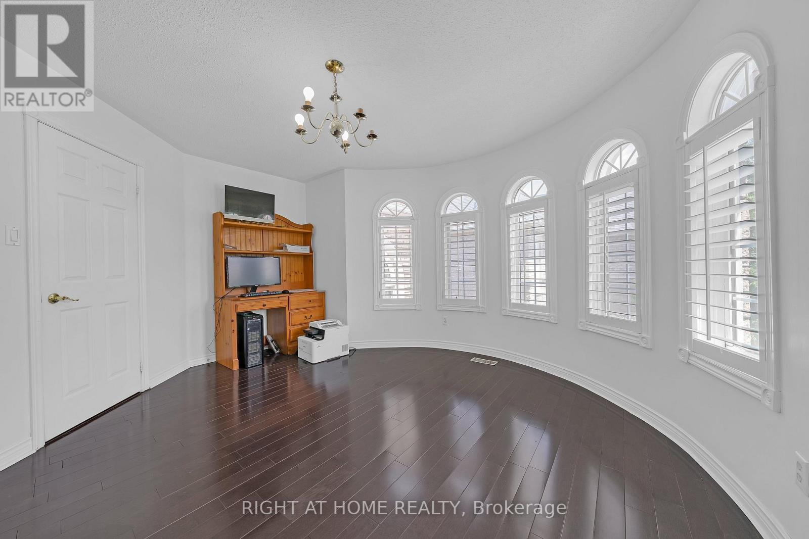 343 Bristol Road E, Mississauga, Ontario  L4Z 3V6 - Photo 41 - W13456836
