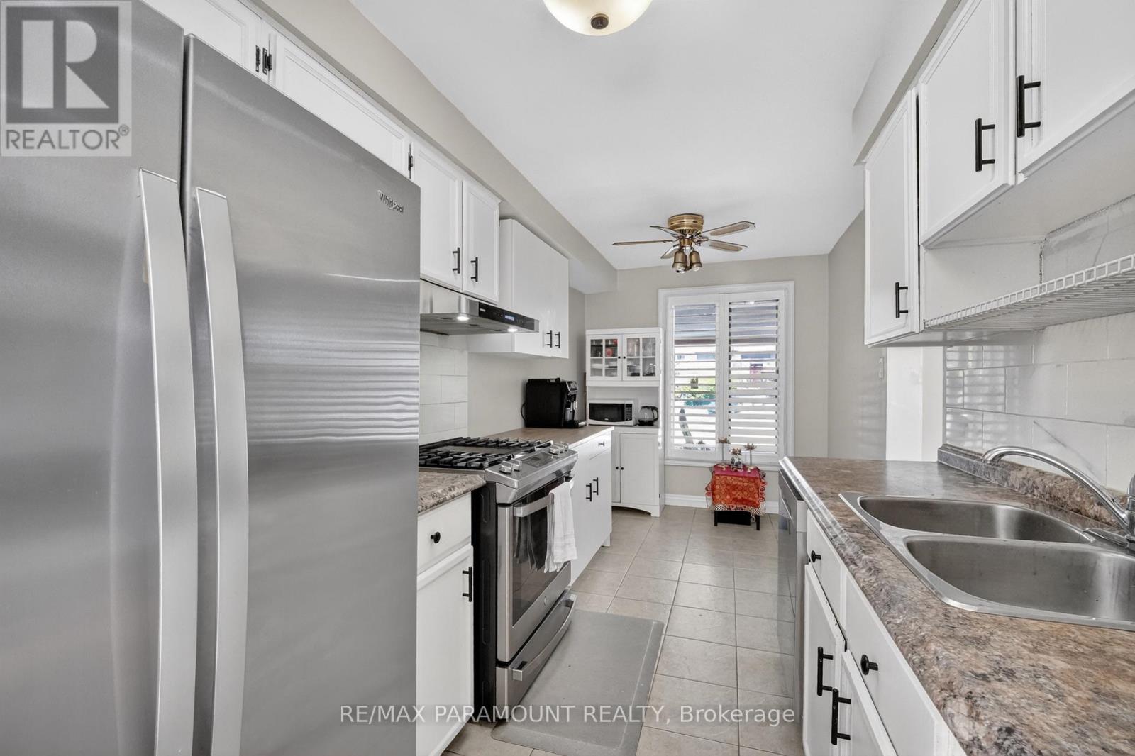 32 Fanshawe Drive, Brampton, Ontario  L6Z 1A9 - Photo 14 - W13456942