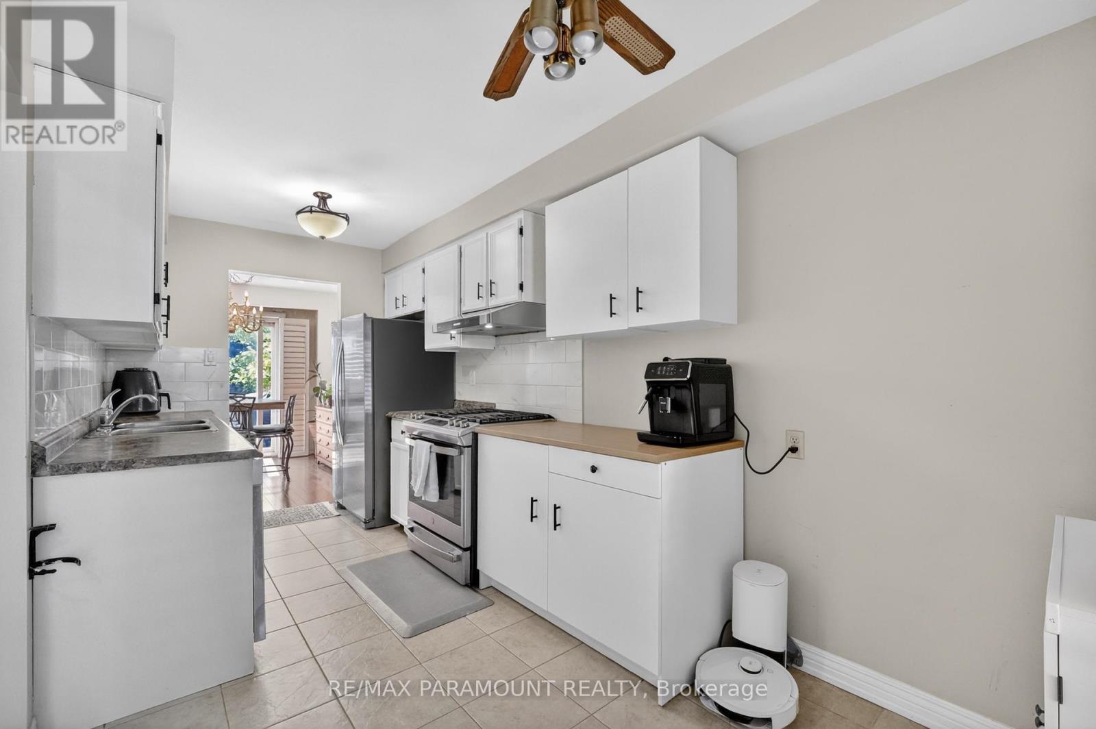 32 Fanshawe Drive, Brampton, Ontario  L6Z 1A9 - Photo 15 - W13456942