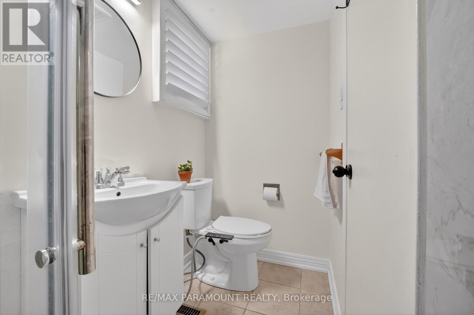 32 Fanshawe Drive, Brampton, Ontario  L6Z 1A9 - Photo 29 - W13456942