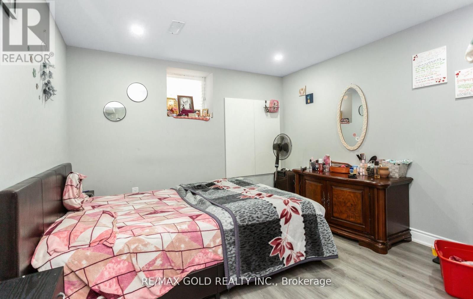 19 Farringdon Crescent, Brampton, Ontario  L7A 4Z6 - Photo 42 - W13456958