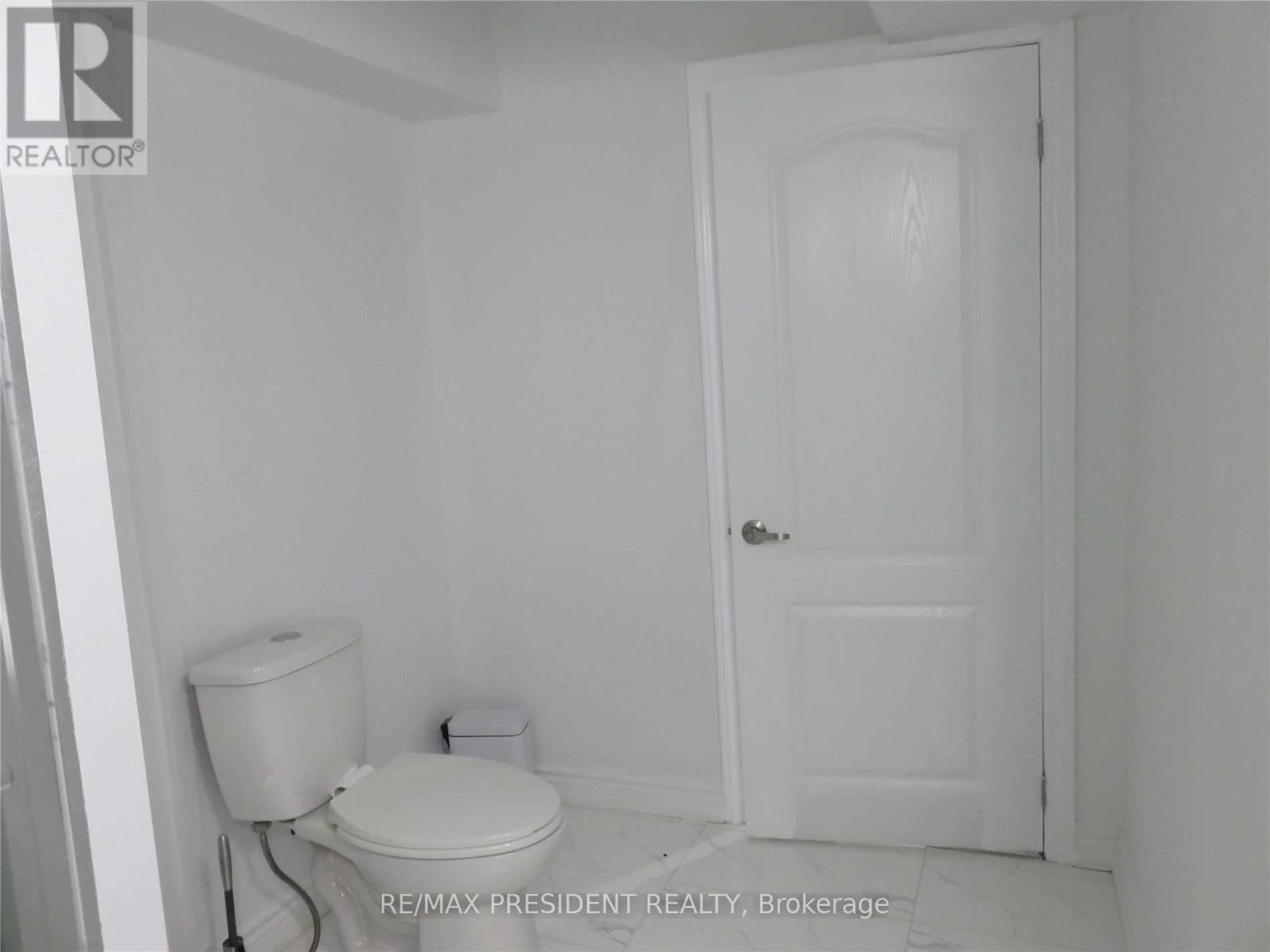 Bsmt - 32 Ventura Avenue, Brampton, Ontario  L6Y 4Y8 - Photo 10 - W13456972