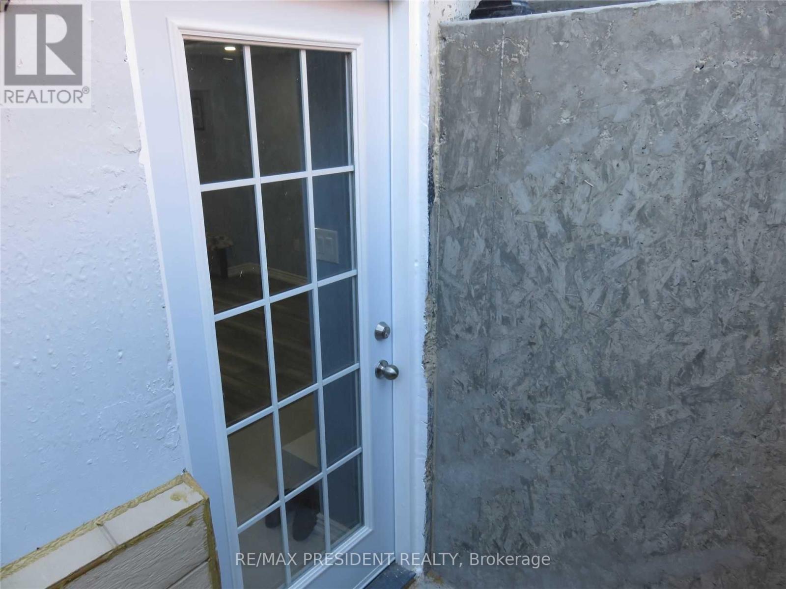 Bsmt - 32 Ventura Avenue, Brampton, Ontario  L6Y 4Y8 - Photo 3 - W13456972