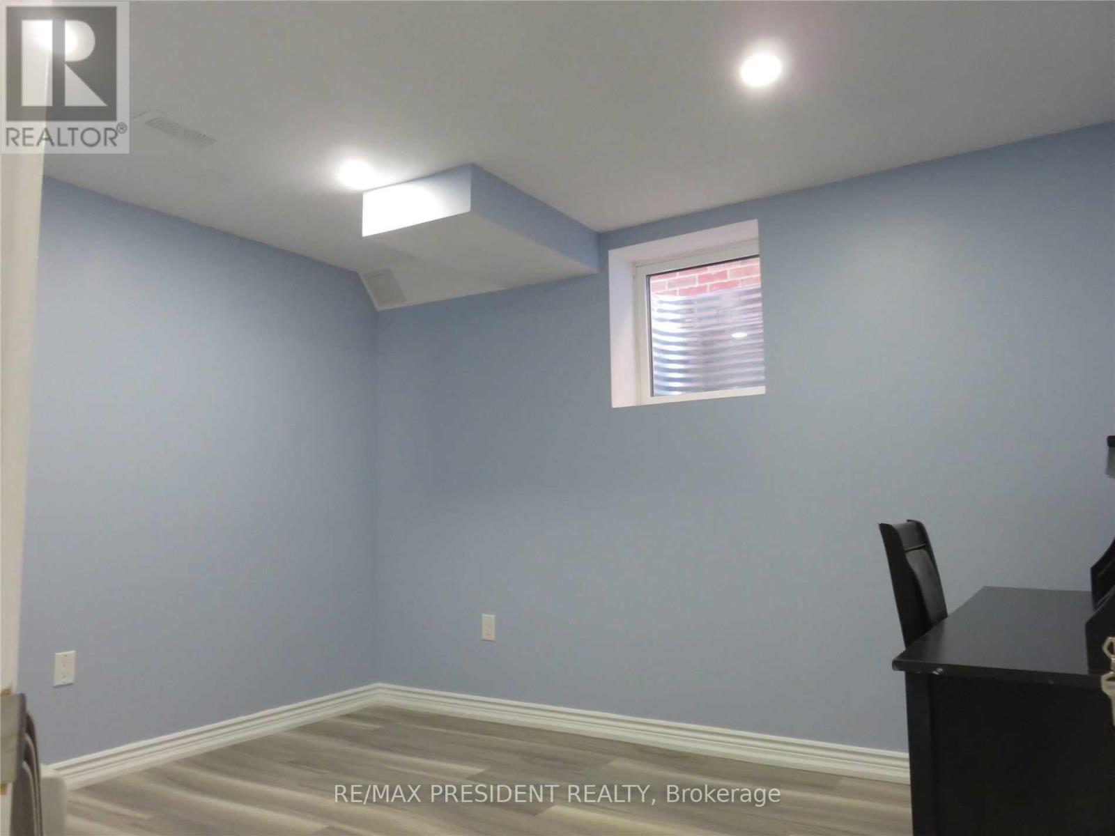 Bsmt - 32 Ventura Avenue, Brampton, Ontario  L6Y 4Y8 - Photo 8 - W13456972