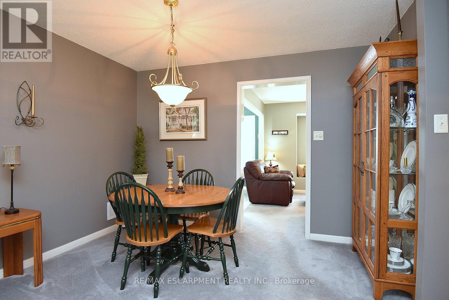 5156 Ridgewell Road, Burlington, Ontario  L7L 6N7 - Photo 11 - W13457058