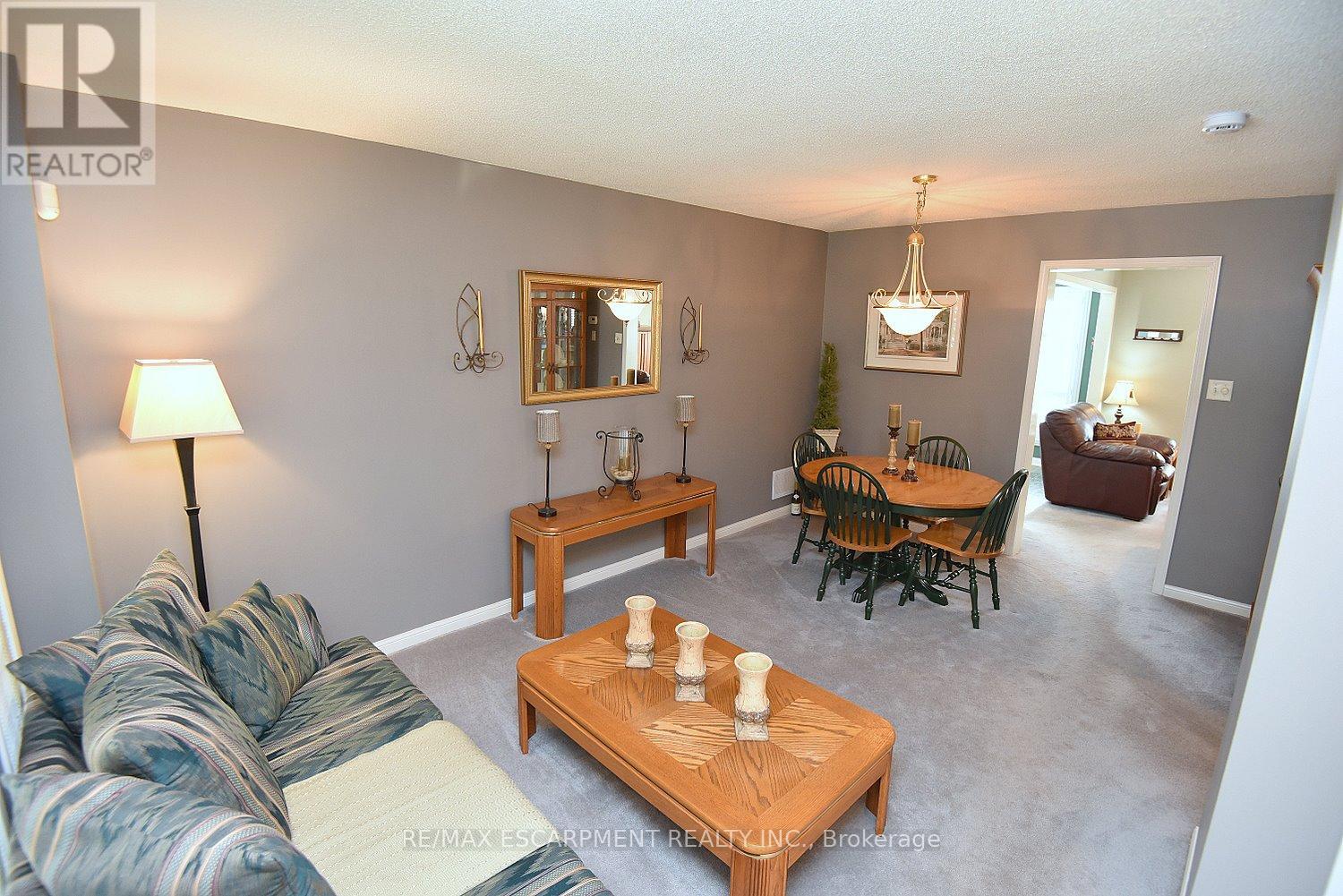 5156 Ridgewell Road, Burlington, Ontario  L7L 6N7 - Photo 7 - W13457058