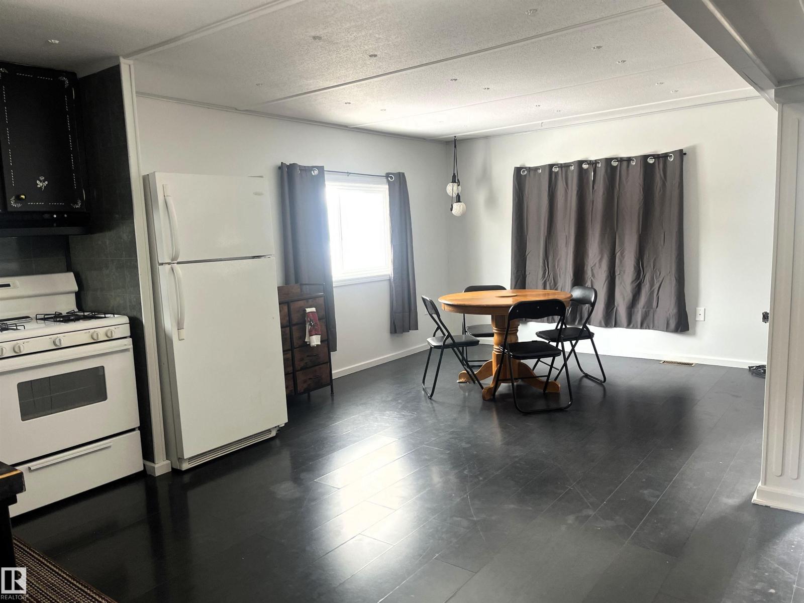4720 51 Ave, Wildwood, Alberta  T0E 2M0 - Photo 2 - E4478771