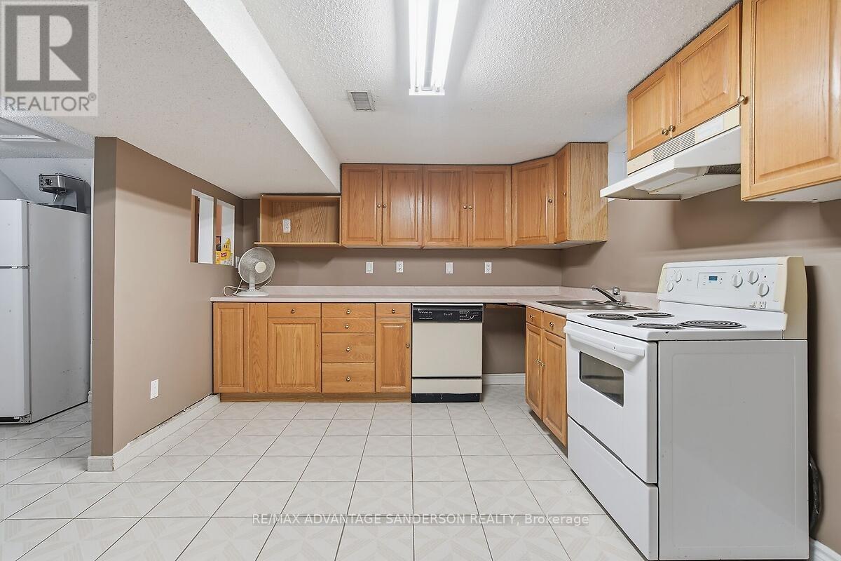 51 Concord Crescent, London North, Ontario  N6G 3H4 - Photo 32 - X13457168