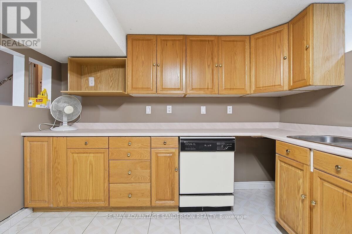 51 Concord Crescent, London North, Ontario  N6G 3H4 - Photo 33 - X13457168