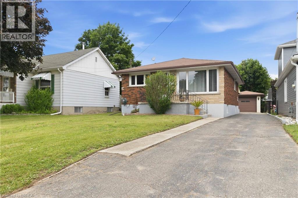 398 Sheridan Street, Brantford, Ontario  N3S 4S4 - Photo 1 - 40839382