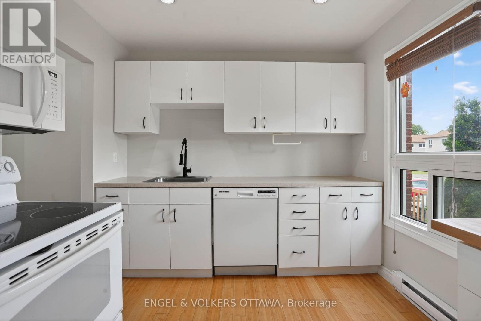 46 - 3251 Bannon Way, Ottawa, Ontario K1T 1T2 - Photo 4 - X13457154