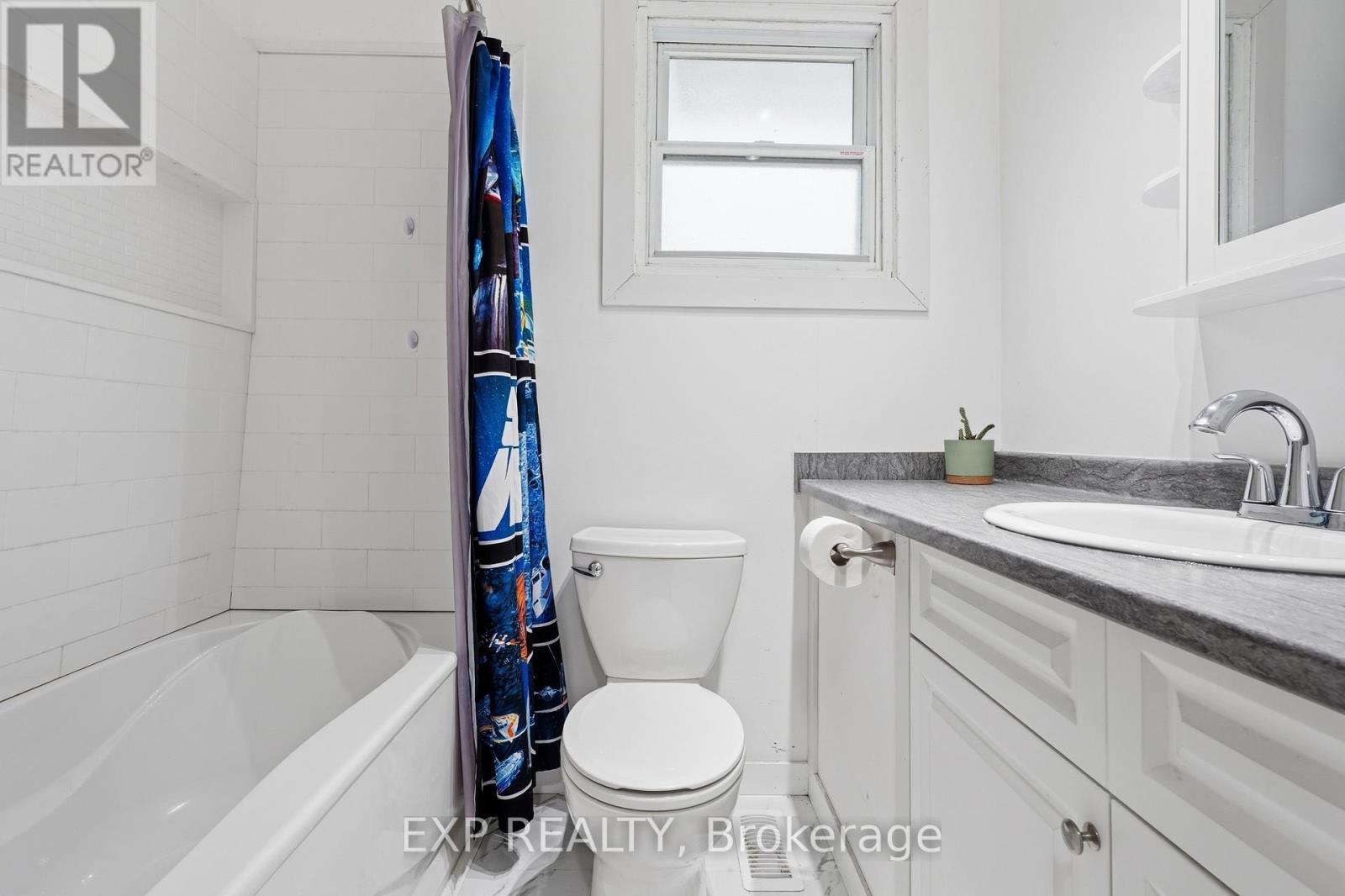 83 Oriole Parkway W, Woolwich, Ontario  N3B 1C2 - Photo 27 - X13456938