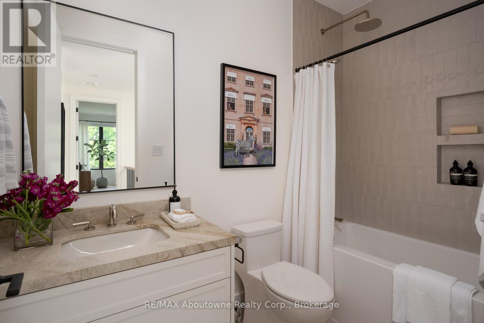 203 Weybourne Road, Oakville, Ontario  L6K 2T7 - Photo 31 - W13457162