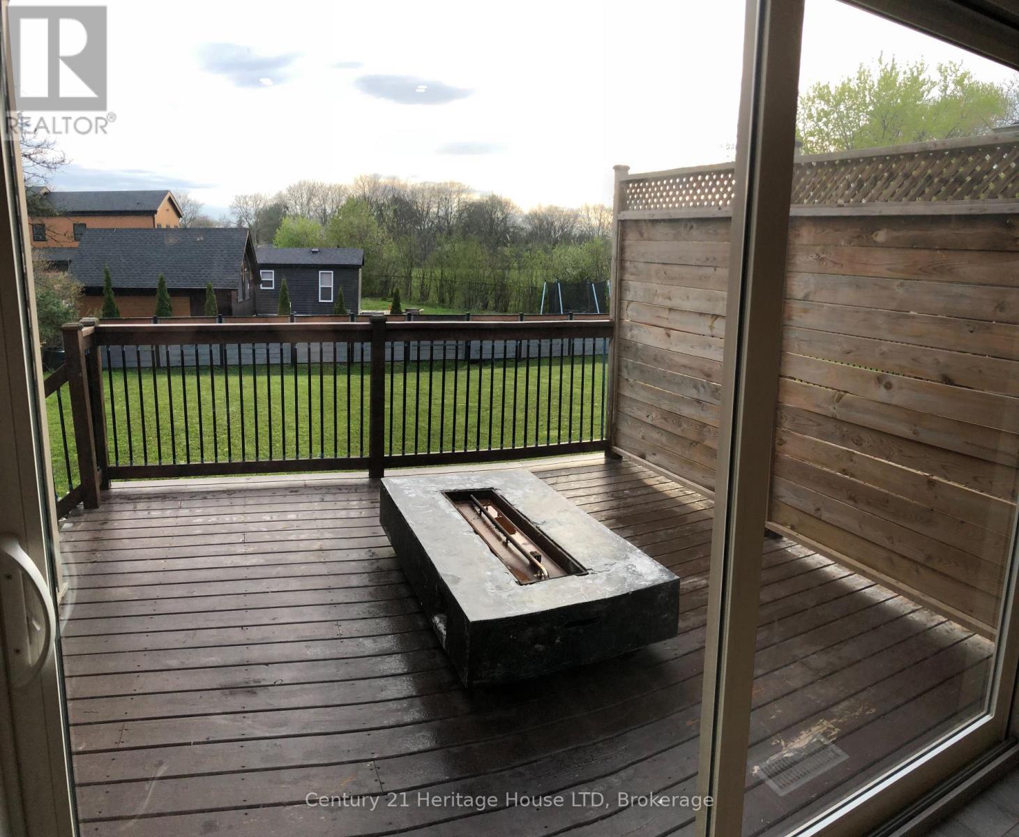 8439 Willoughby Drive W, Niagara Falls, Ontario  L2G 6X4 - Photo 8 - X13457092
