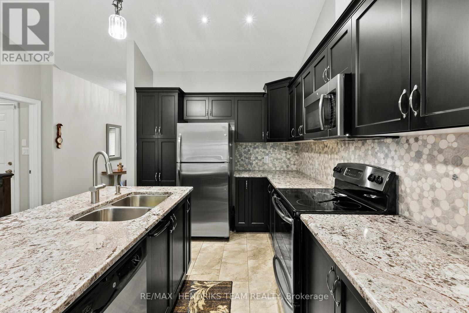 35 - 9440 Eagle Ridge Drive, Niagara Falls, Ontario  L2H 0G2 - Photo 9 - X13457114