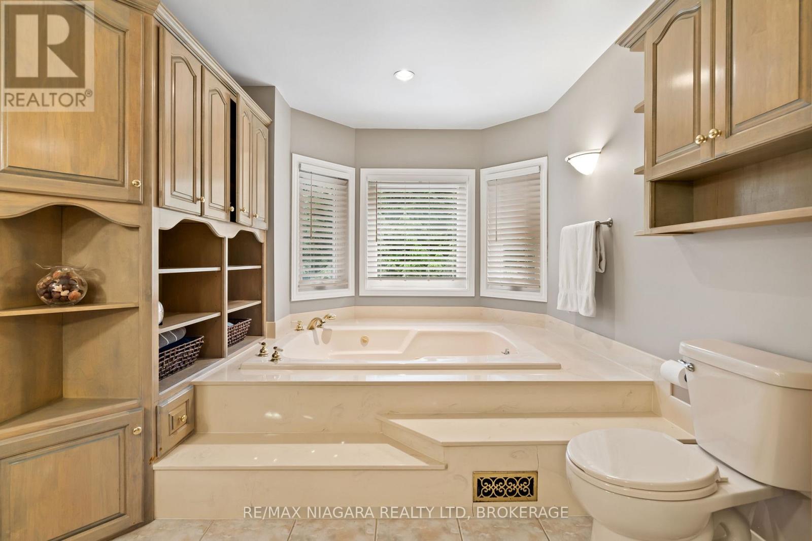 15 Deerpark Crescent N, Pelham, Ontario  L3E 0E6 - Photo 22 - X13457196