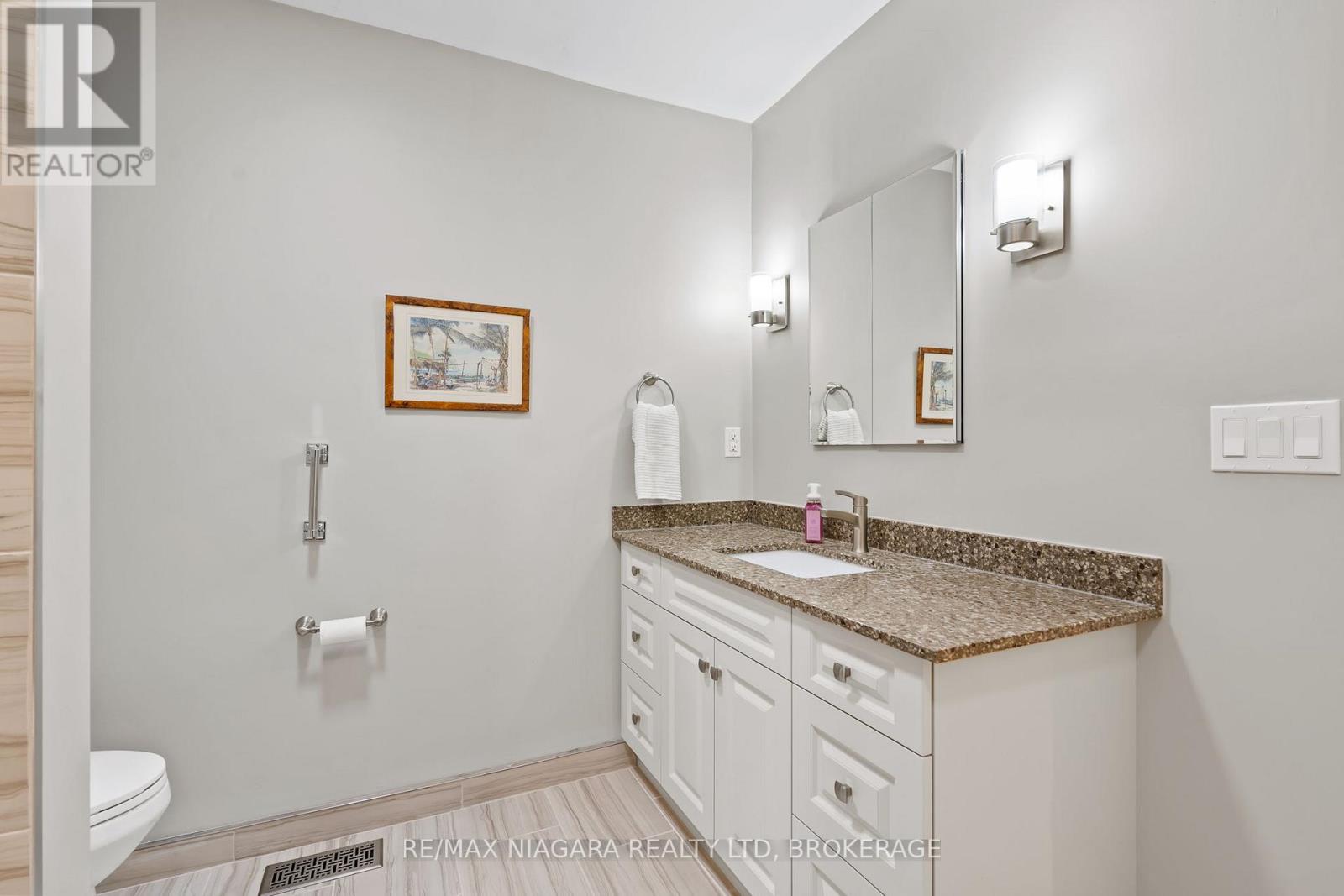 15 Deerpark Crescent N, Pelham, Ontario  L3E 0E6 - Photo 25 - X13457196