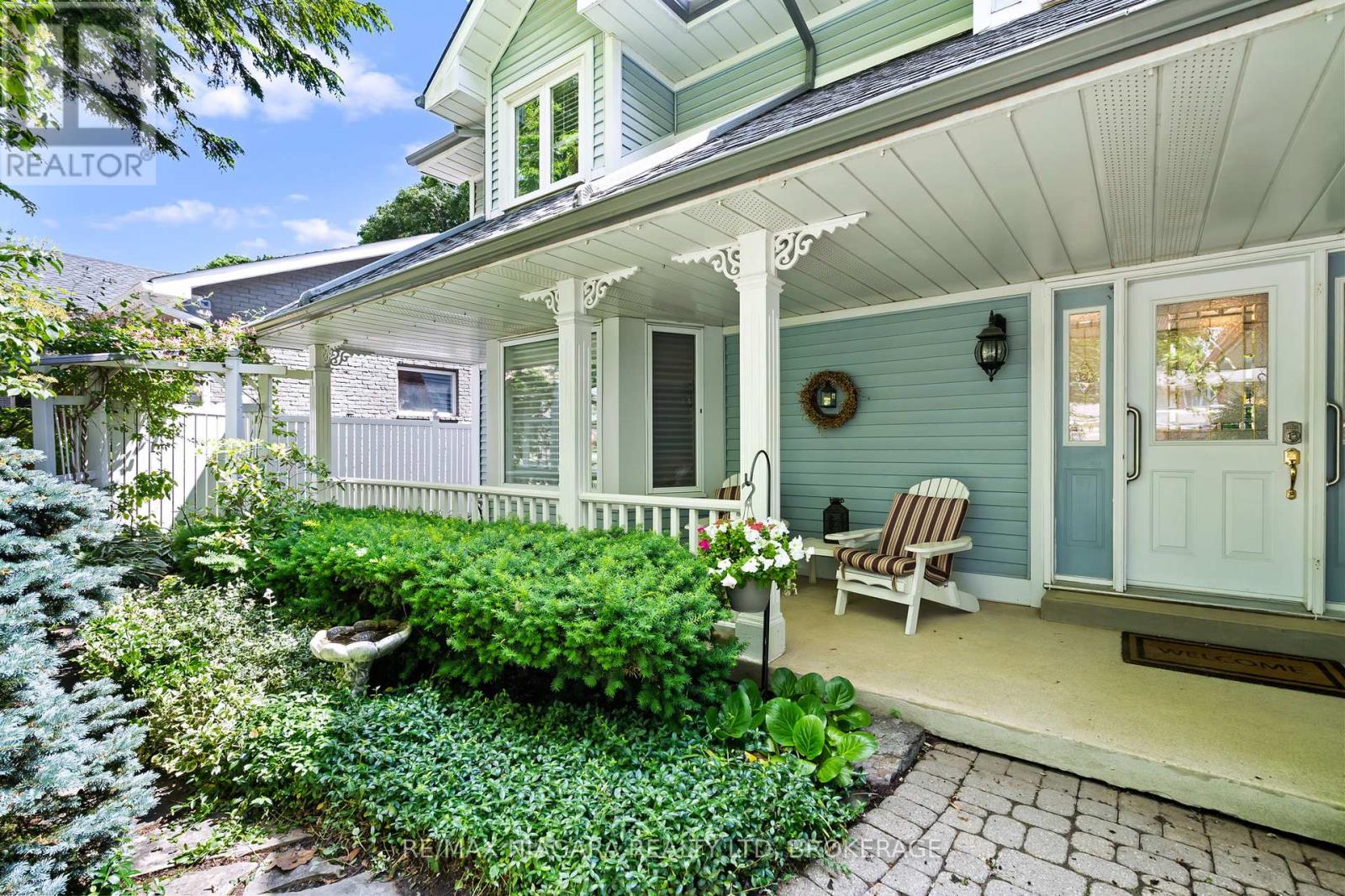15 Deerpark Crescent N, Pelham, Ontario  L3E 0E6 - Photo 4 - X13457196