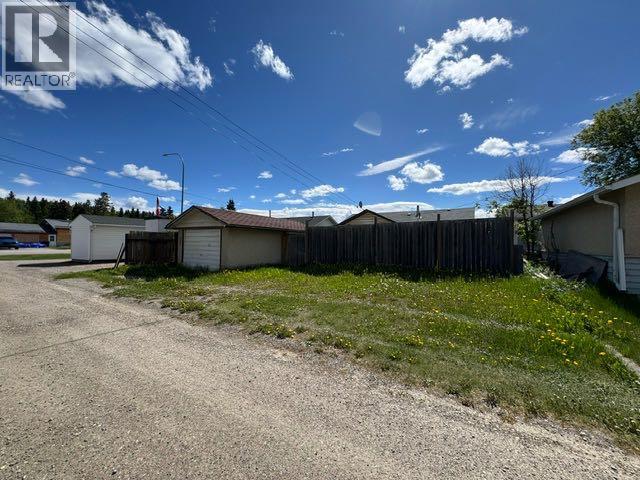 103 Erith Drive, Hinton, Alberta T7V 1P1 - Photo 24 - A2320532