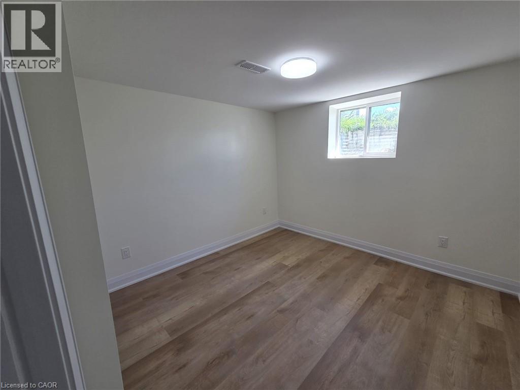 12 Ferndale Avenue Unit# Lower, St. Catharines, Ontario  L2P 1V3 - Photo 12 - 40840790