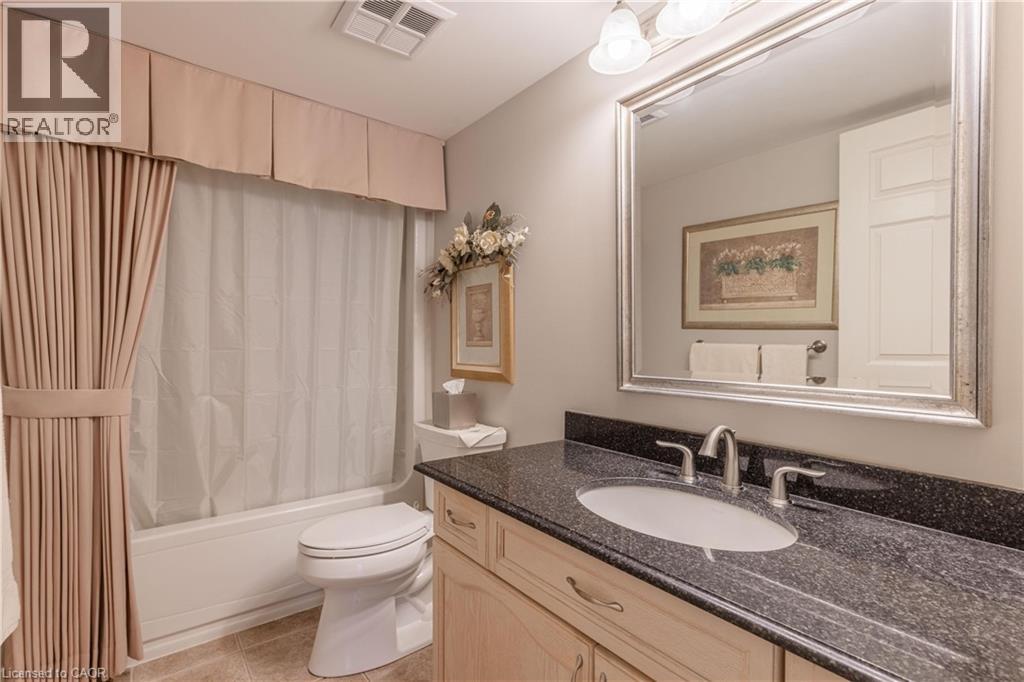 216 Plains Road W Unit# D301, Burlington, Ontario  L7T 4L2 - Photo 19 - 40840699