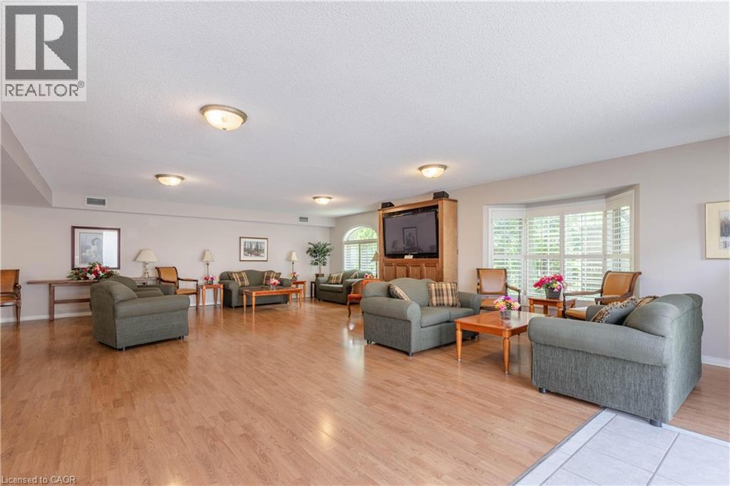 216 Plains Road W Unit# D301, Burlington, Ontario  L7T 4L2 - Photo 30 - 40840699