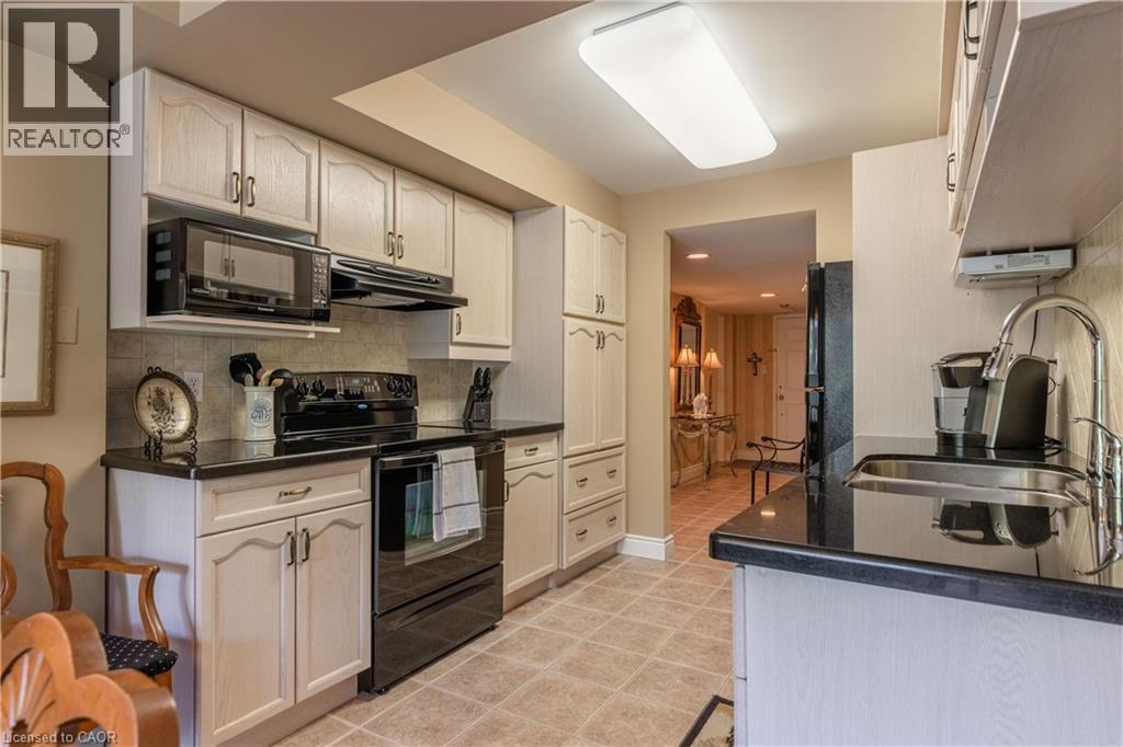 216 Plains Road W Unit# D301, Burlington, Ontario  L7T 4L2 - Photo 7 - 40840699