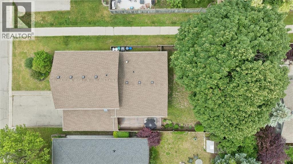 74 Calmcrest Drive, Kitchener, Ontario  N2E 1V3 - Photo 39 - 40835435