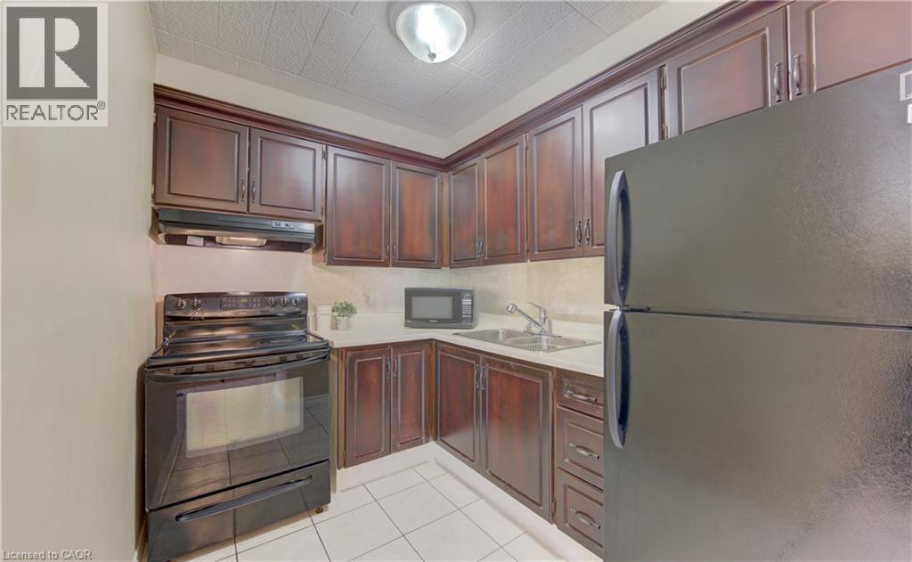 71 Vanier Drive Unit# 301, Kitchener, Ontario  N2C 1J4 - Photo 15 - 40839804