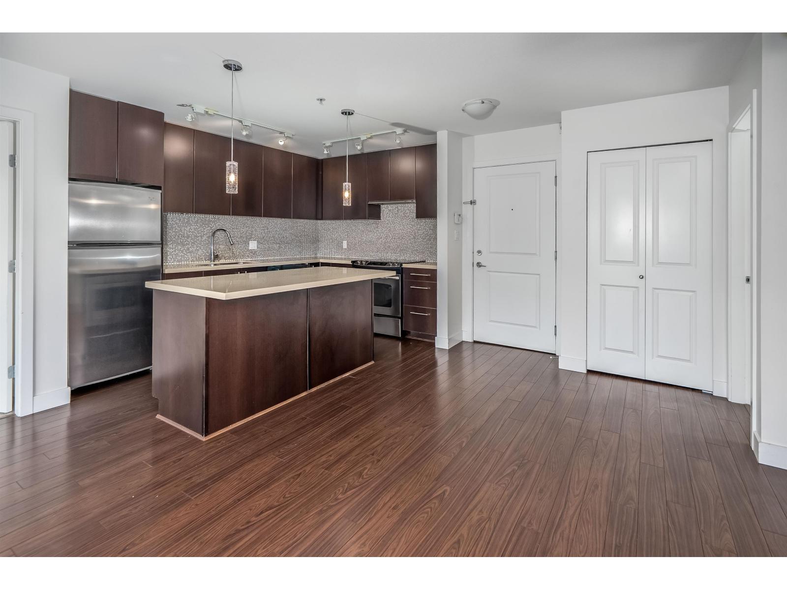 406 15735 Croydon Drive, Surrey, British Columbia  V3Z 2L5 - Photo 6 - R3136294