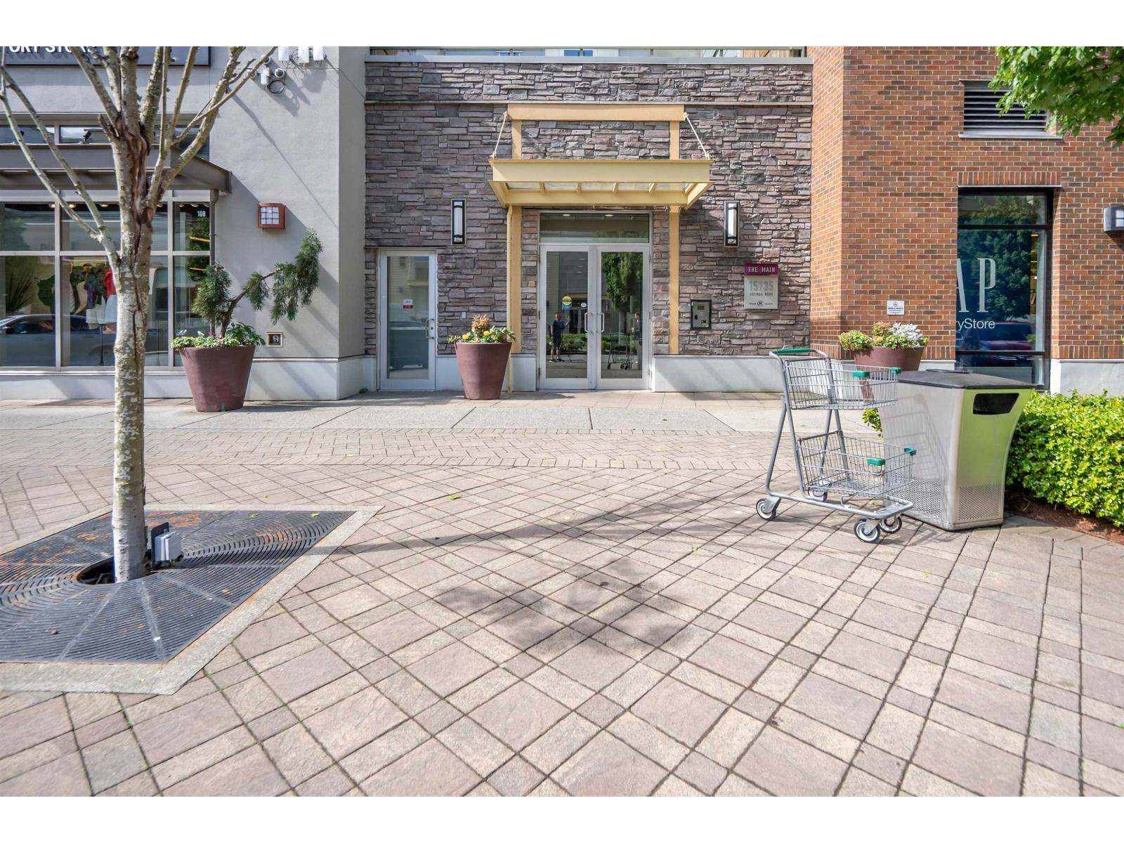 406 15735 Croydon Drive, Surrey, British Columbia  V3Z 2L5 - Photo 32 - R3136294