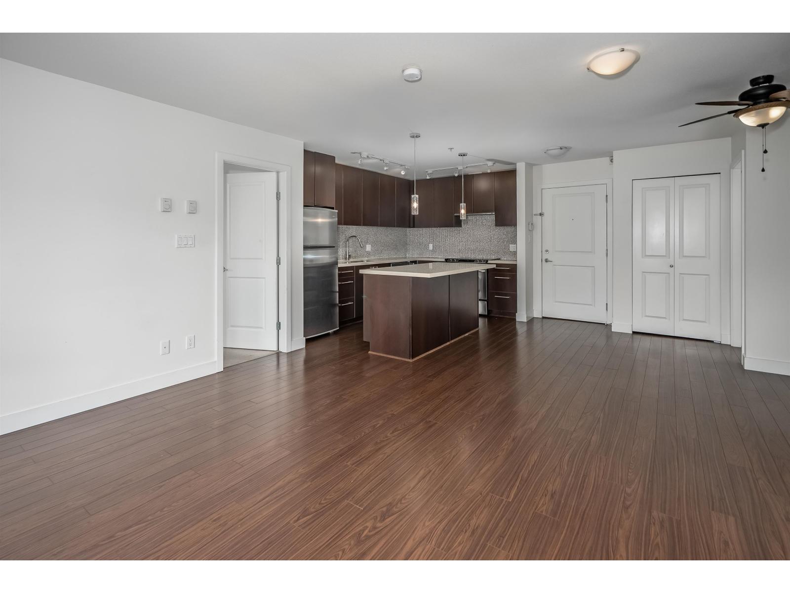406 15735 Croydon Drive, Surrey, British Columbia  V3Z 2L5 - Photo 13 - R3136294