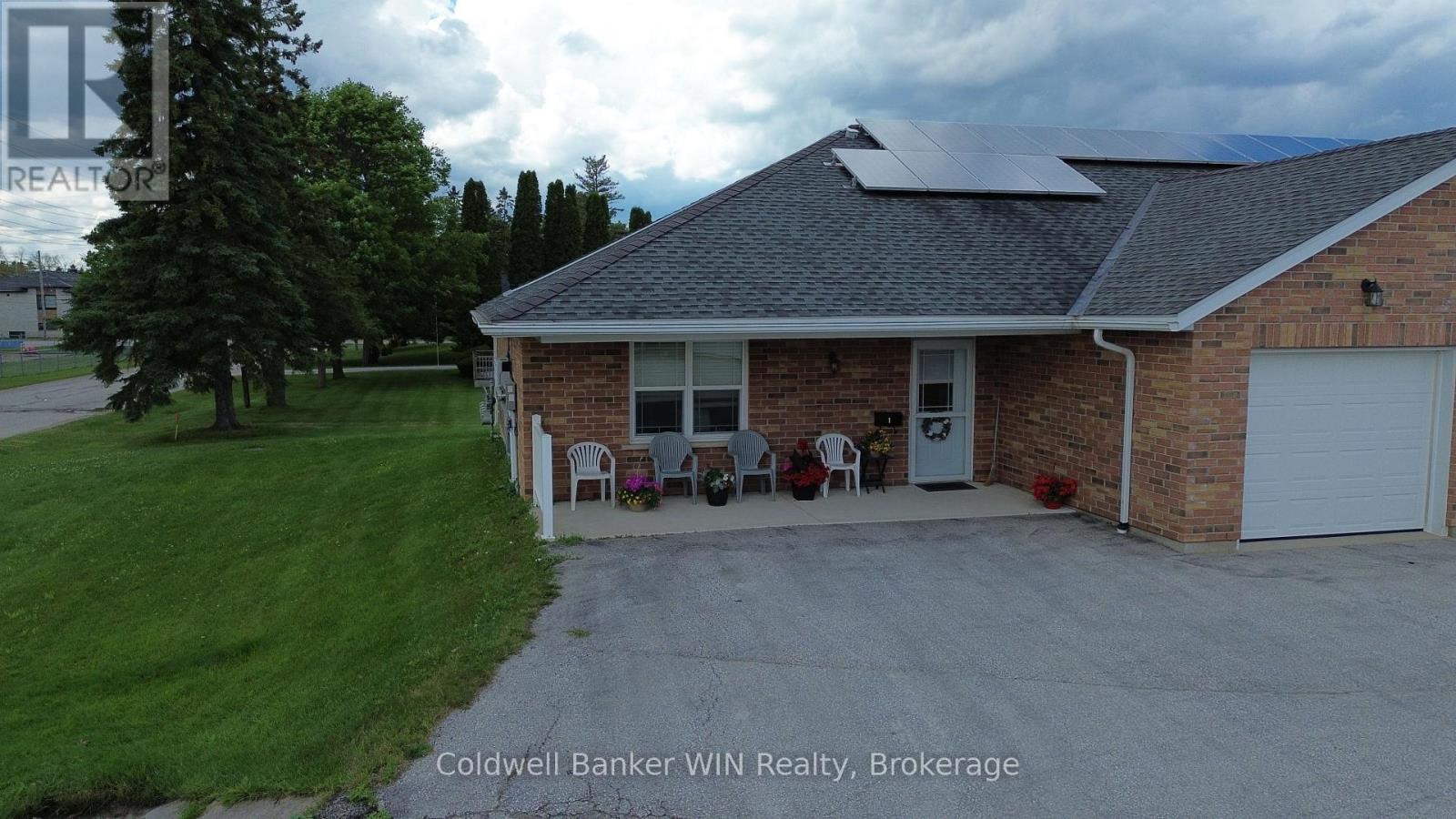 1 - 444 Newfoundland Street, Wellington North, Ontario  N0G 2L2 - Photo 1 - X13457068