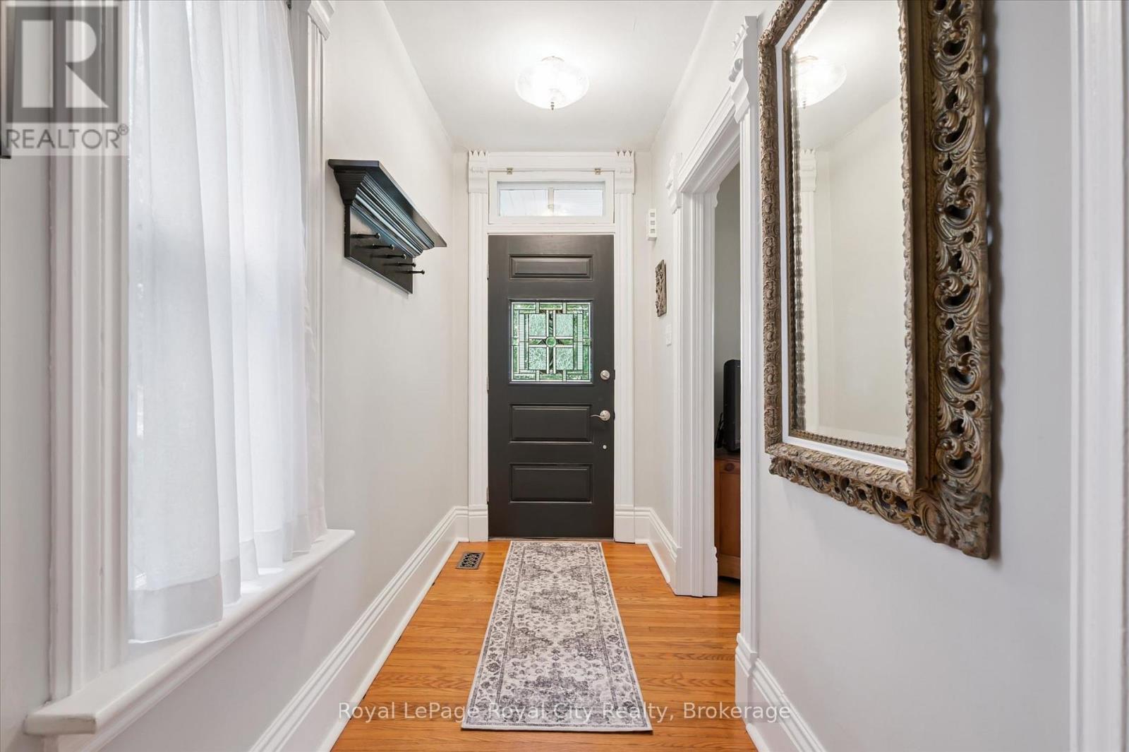 265 Waterloo Avenue, Guelph, Ontario  N1H 3J6 - Photo 3 - X13457100