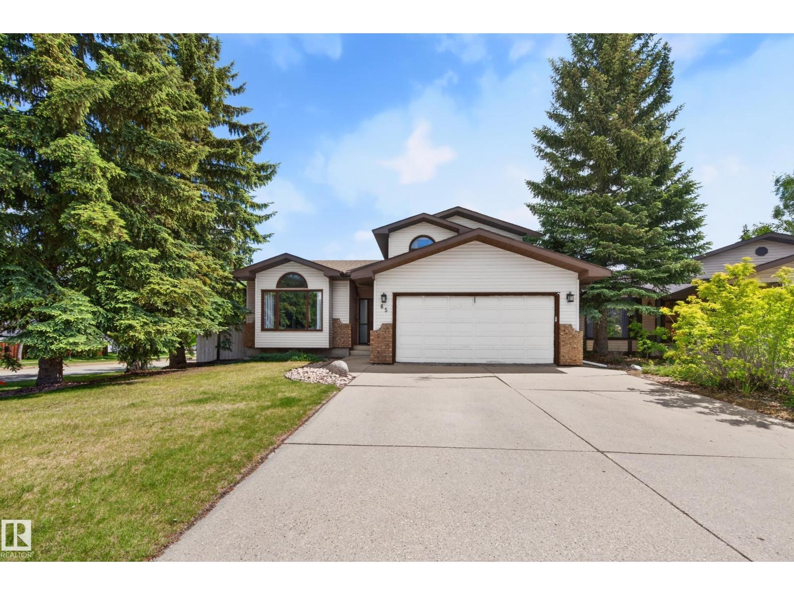 65 PRIMROSE BV, Sherwood Park, Alberta