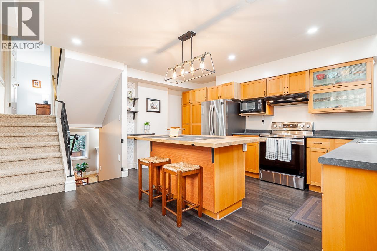 4 3347 Dewdney Trunk Road, Port Moody, British Columbia  V3H 2E4 - Photo 1 - R3136964