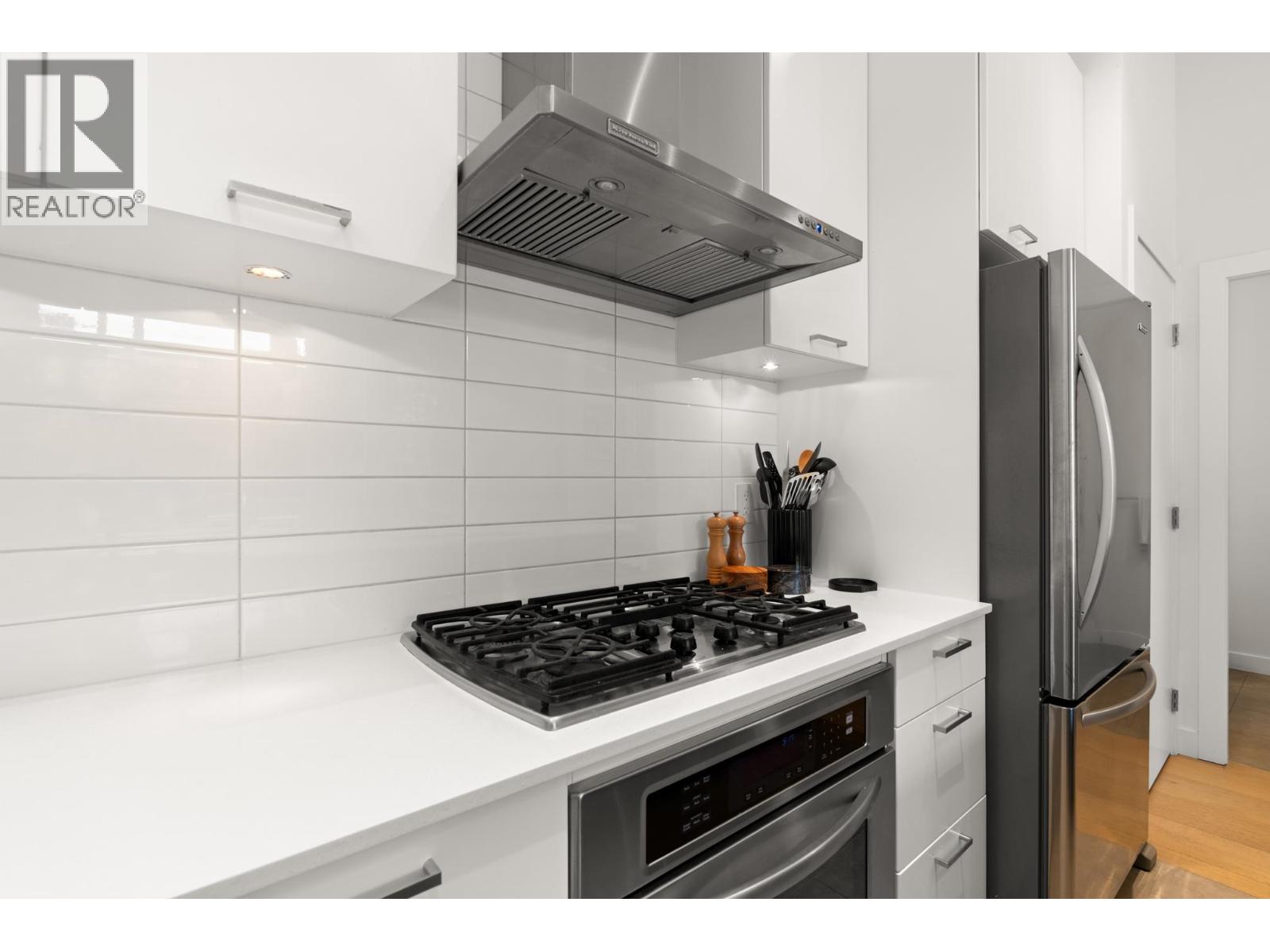 Th6 2349 Scotia Street, Vancouver, British Columbia  V5T 0B2 - Photo 13 - R3136977