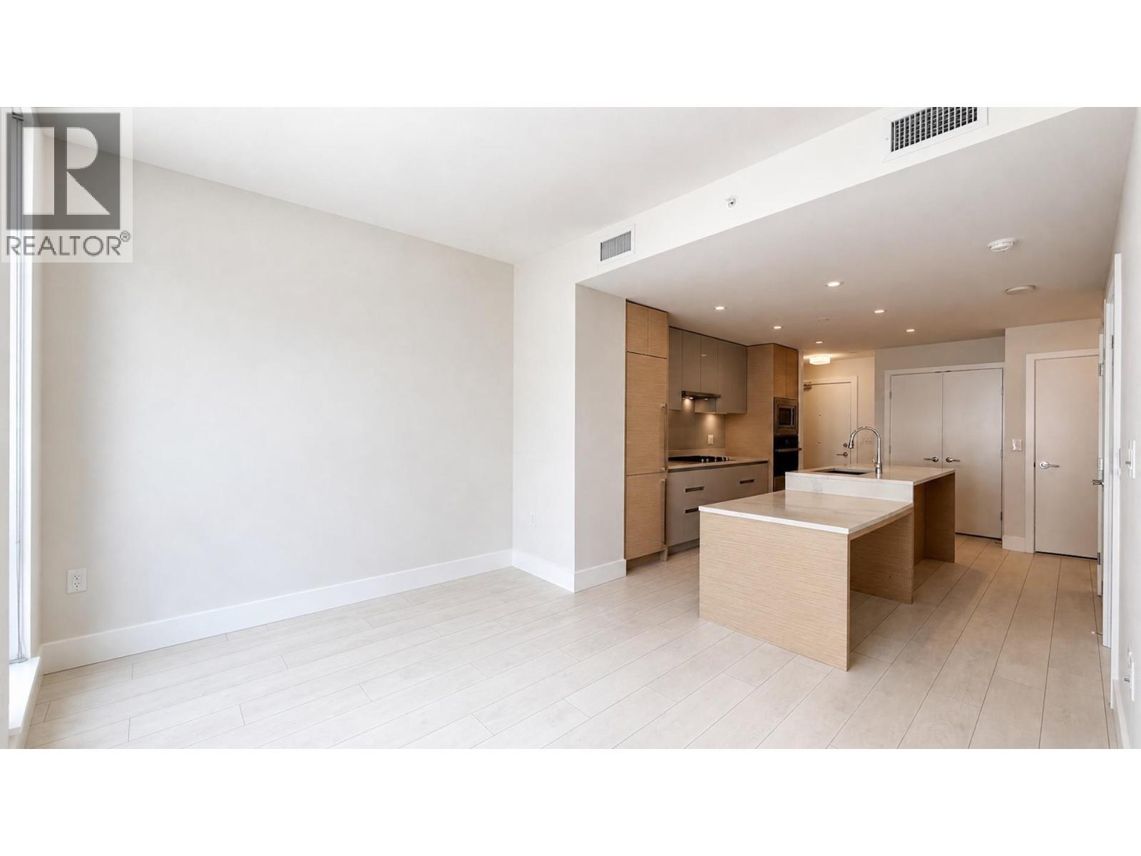 405 3538 Sawmill Crescent, Vancouver, British Columbia  V5S 0J8 - Photo 3 - R3136990
