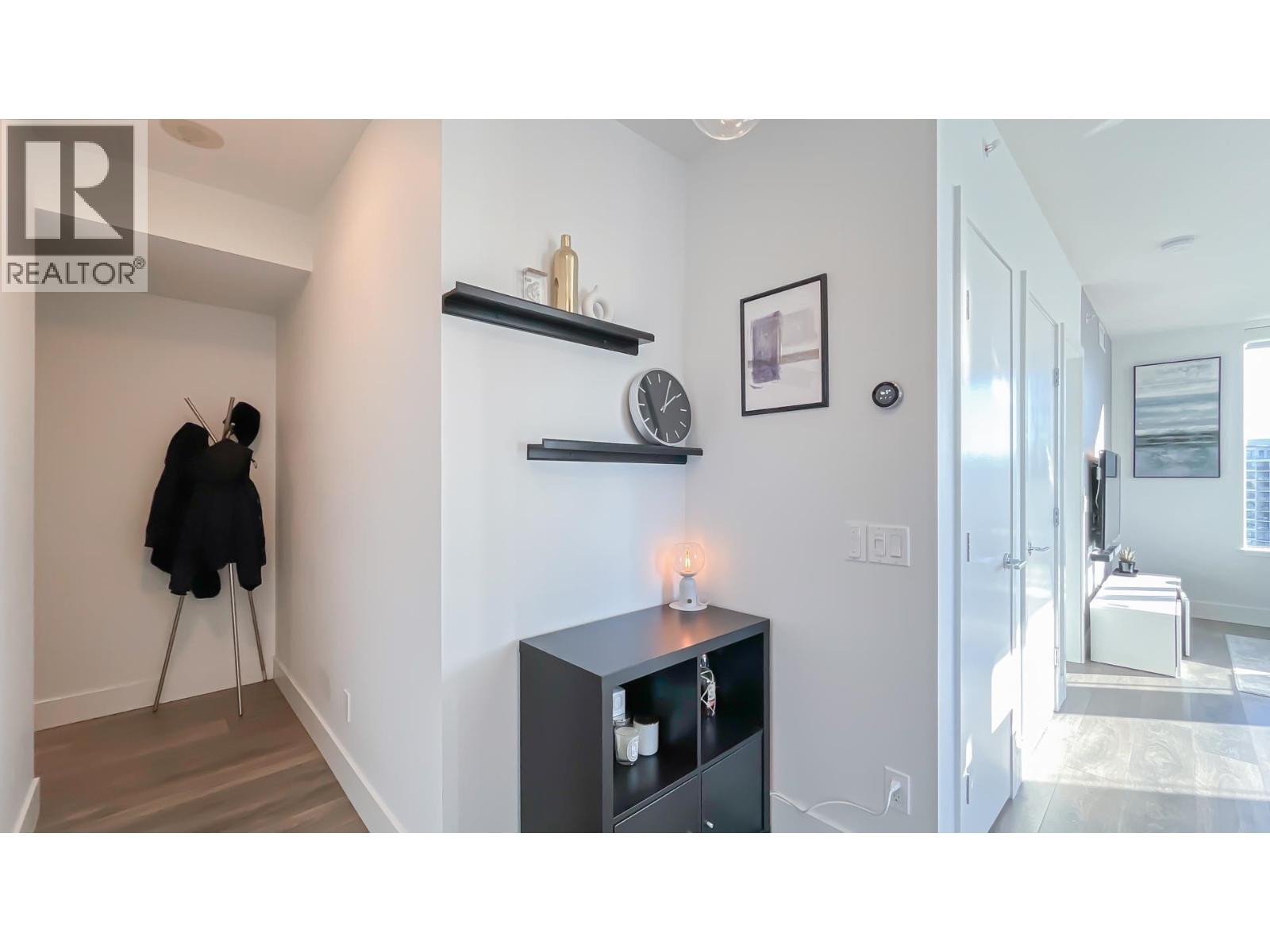 1302 5233 Gilbert Road, Richmond, British Columbia  V7C 0B3 - Photo 2 - R3136996