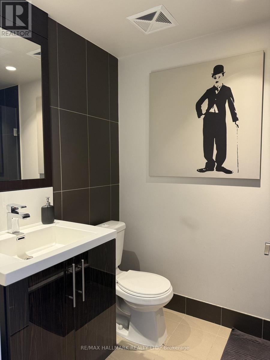 3918 - 5 Sheppard Avenue E, Toronto, Ontario  M2N 0G4 - Photo 3 - C13457064