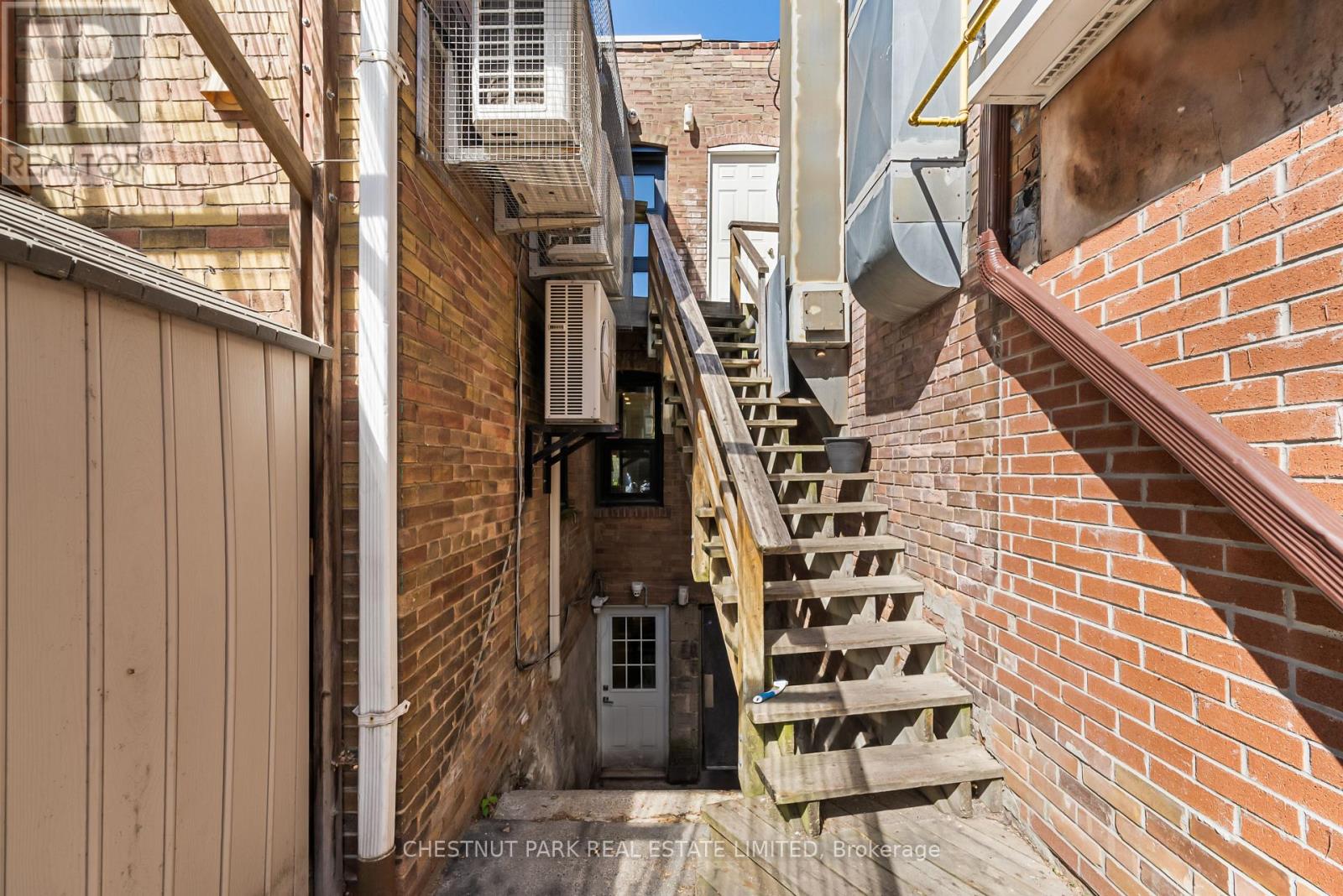 953 Mount Pleasant Road, Toronto, Ontario  M4P 2L7 - Photo 37 - C13457088