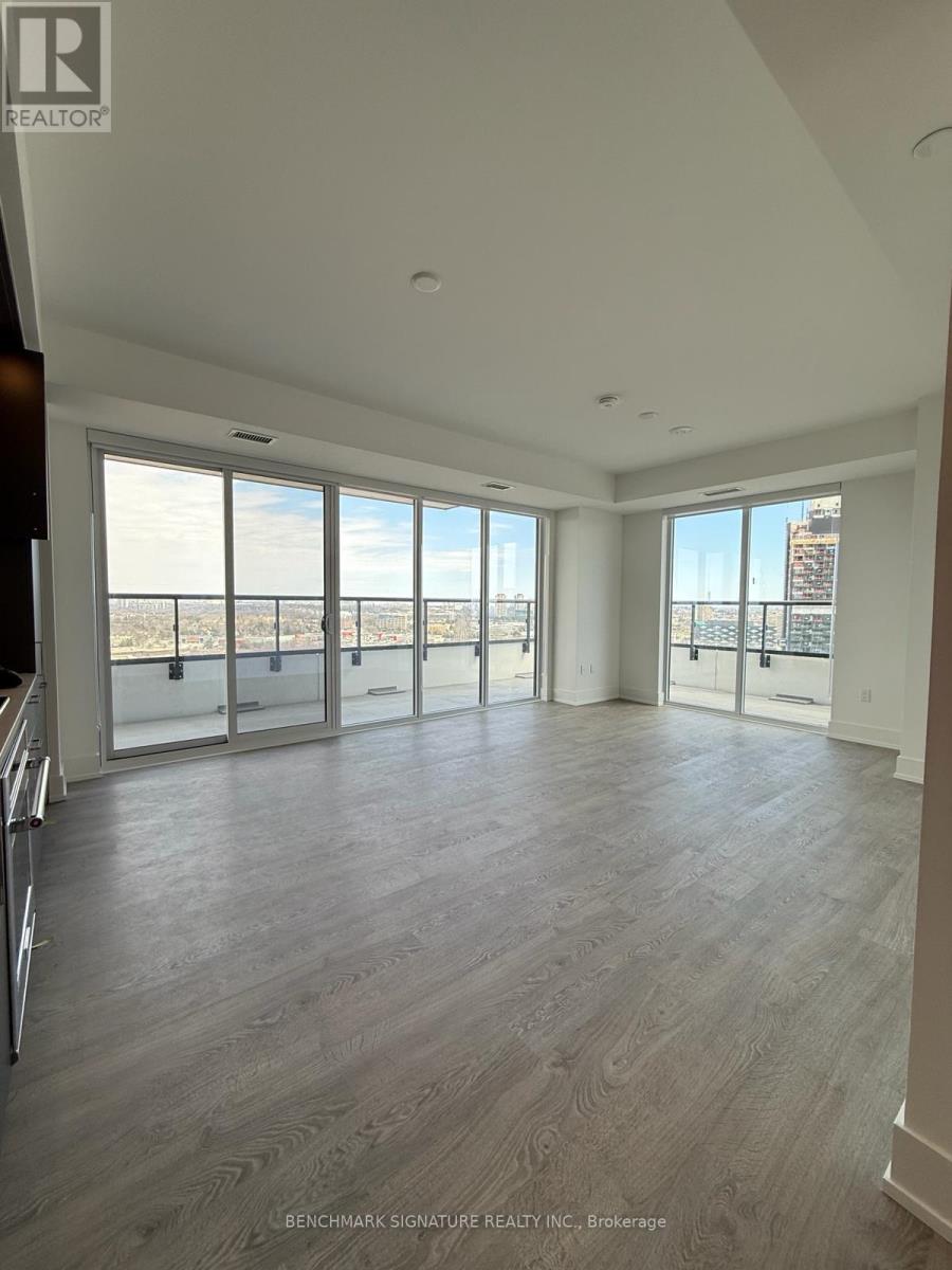 2204 - 10 Inn On The Park Drive, Toronto, Ontario  M3C 0P9 - Photo 2 - C13457194