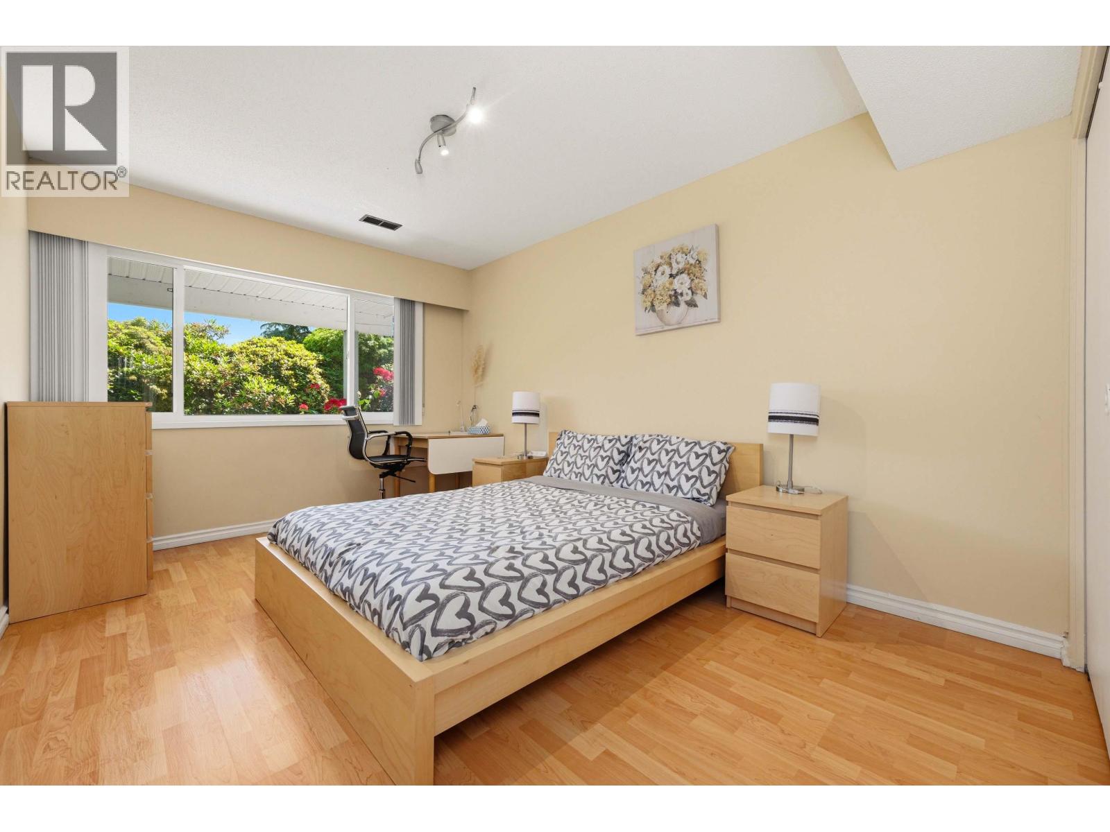 693 Plymouth Drive, North Vancouver, British Columbia  V7H 2H5 - Photo 19 - R3136991