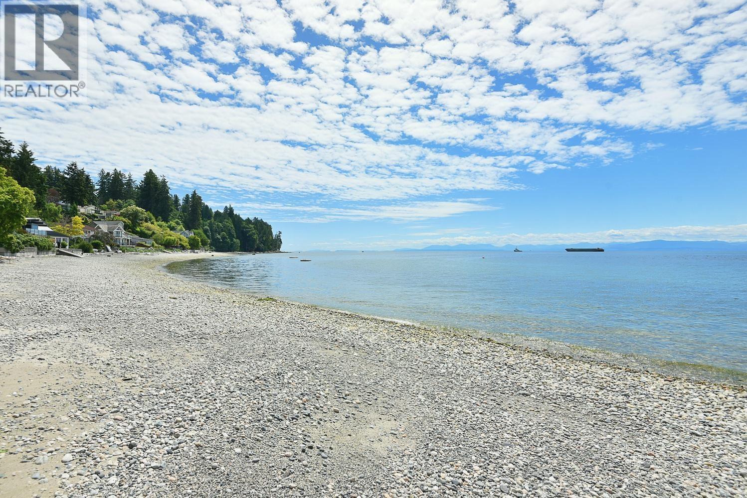 5279 Sunshine Coast Highway, Sechelt, British Columbia  V7Z 0C4 - Photo 4 - R3136999