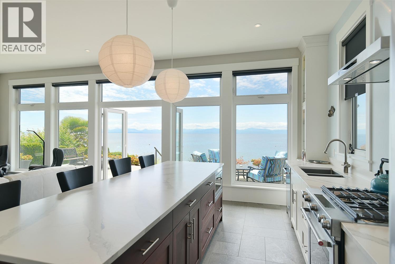 5279 Sunshine Coast Highway, Sechelt, British Columbia  V7Z 0C4 - Photo 8 - R3136999