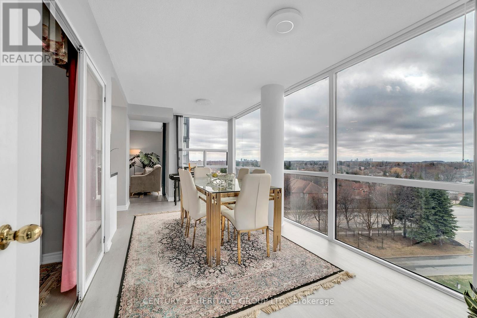 806 - 30 Harding Boulevard W, Richmond Hill, Ontario  L4C 9M3 - Photo 10 - N12996778