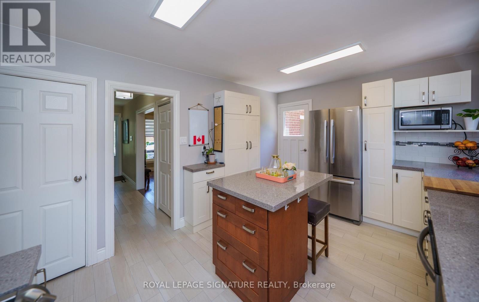 26 Kilkenny Drive, Toronto, Ontario  M1W 1J4 - Photo 14 - E13457236