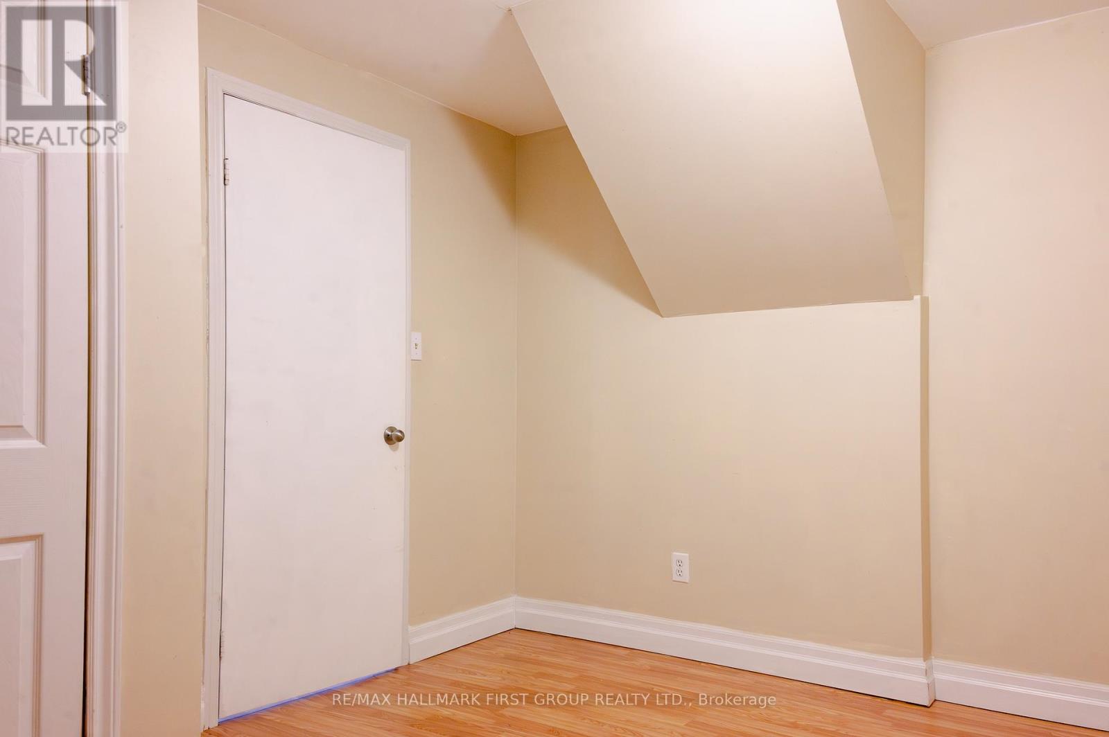 1702 Greenvale Crescent, Pickering, Ontario  L1V 4W7 - Photo 7 - E13248230