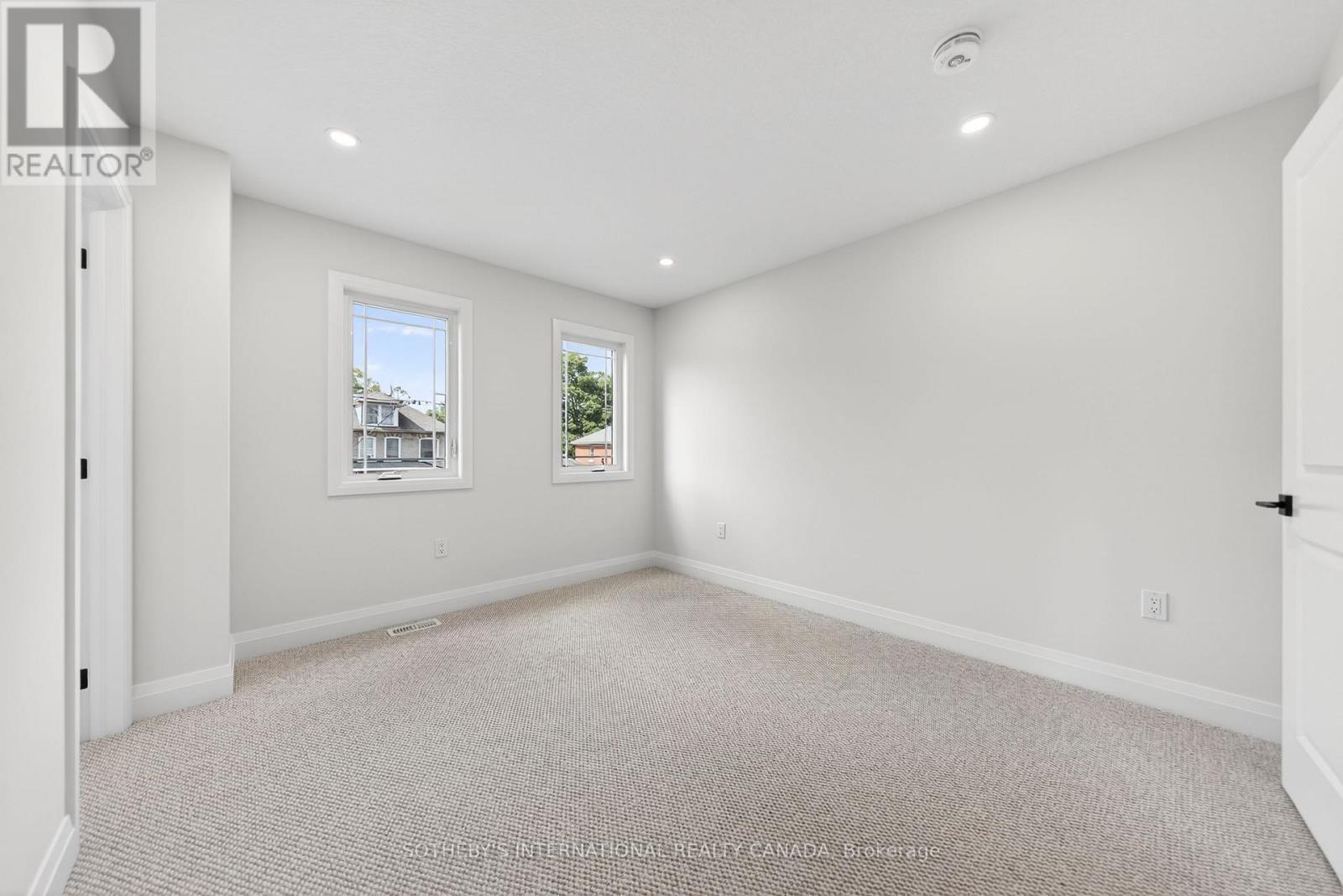 42 Rich Avenue, Cambridge, Ontario  N1R 2A5 - Photo 33 - X13019544